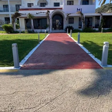 Mediterranean Szálloda